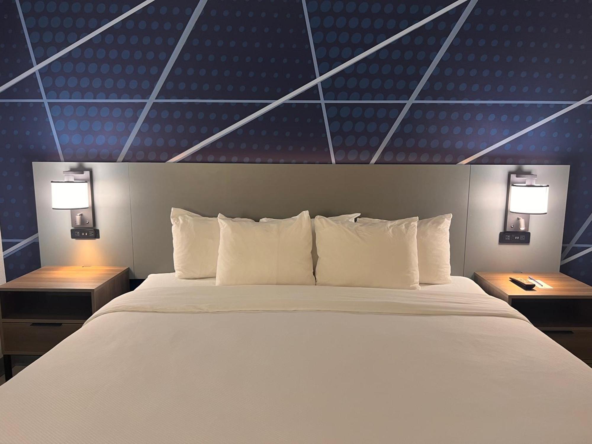 คอมฟอร์ต สวีท แอร์พอร์ต Hotel ลุยส์วิลล์ ภายนอก รูปภาพ
