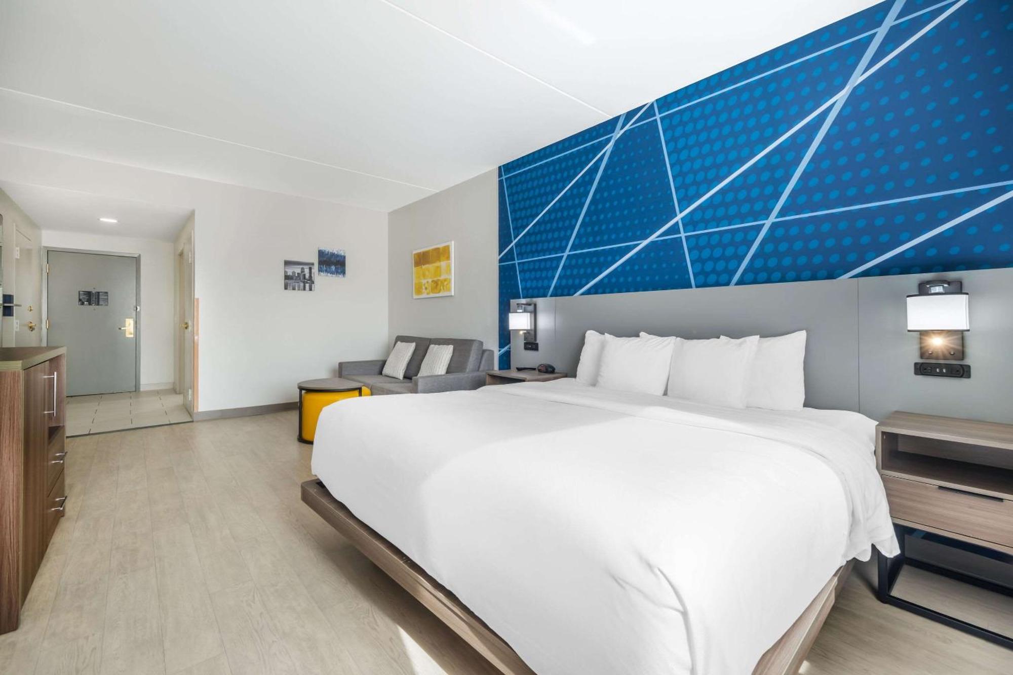 คอมฟอร์ต สวีท แอร์พอร์ต Hotel ลุยส์วิลล์ ภายนอก รูปภาพ