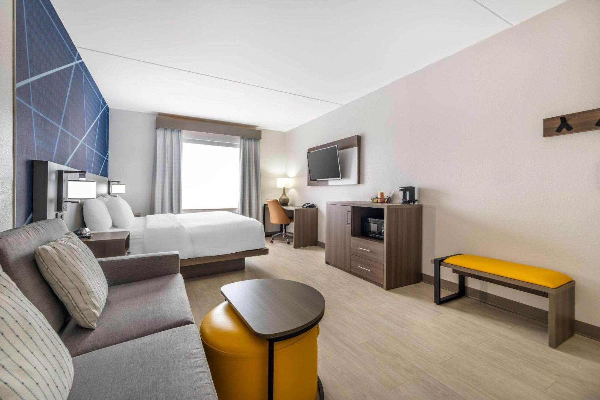 คอมฟอร์ต สวีท แอร์พอร์ต Hotel ลุยส์วิลล์ ภายนอก รูปภาพ